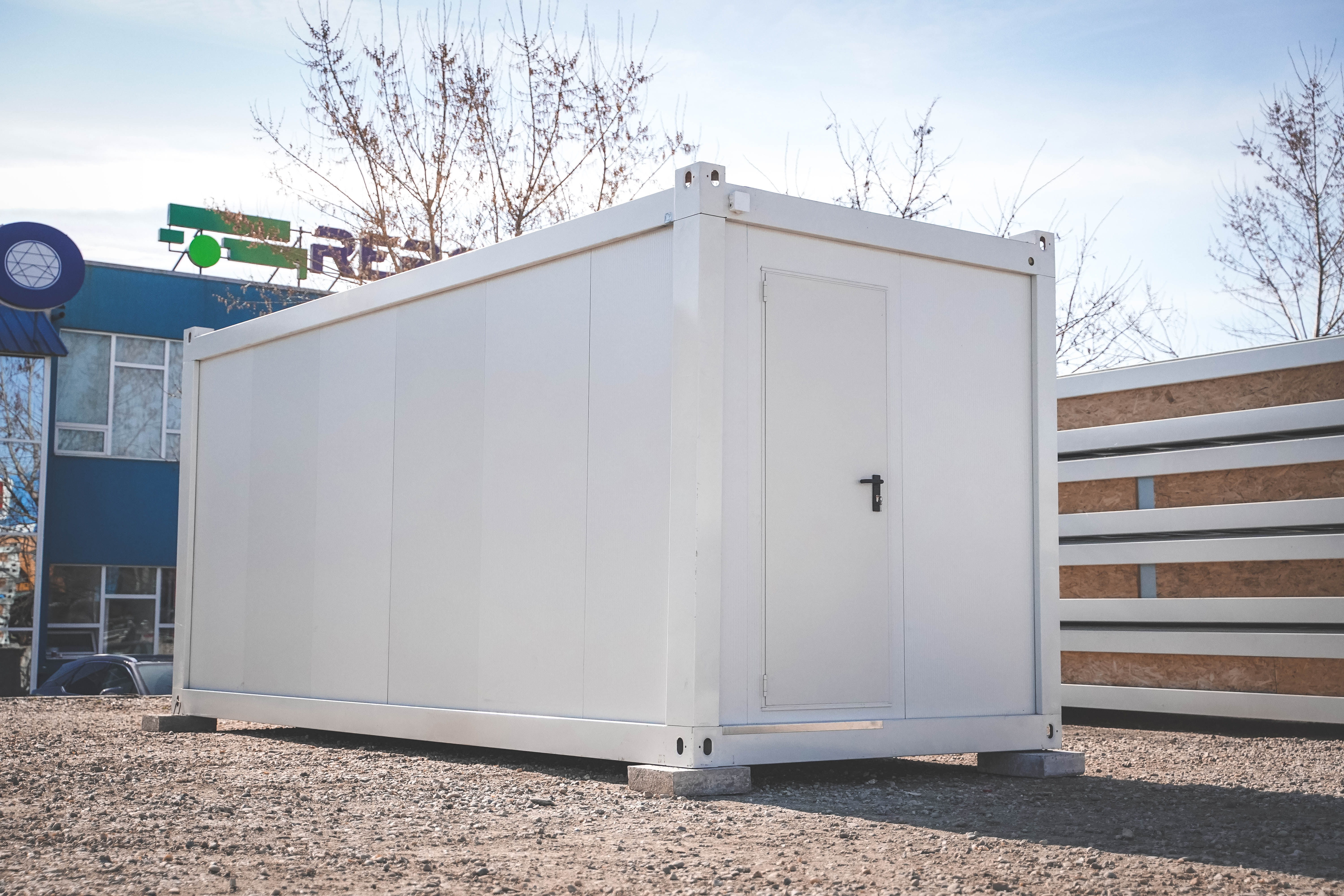 container flatpack montat